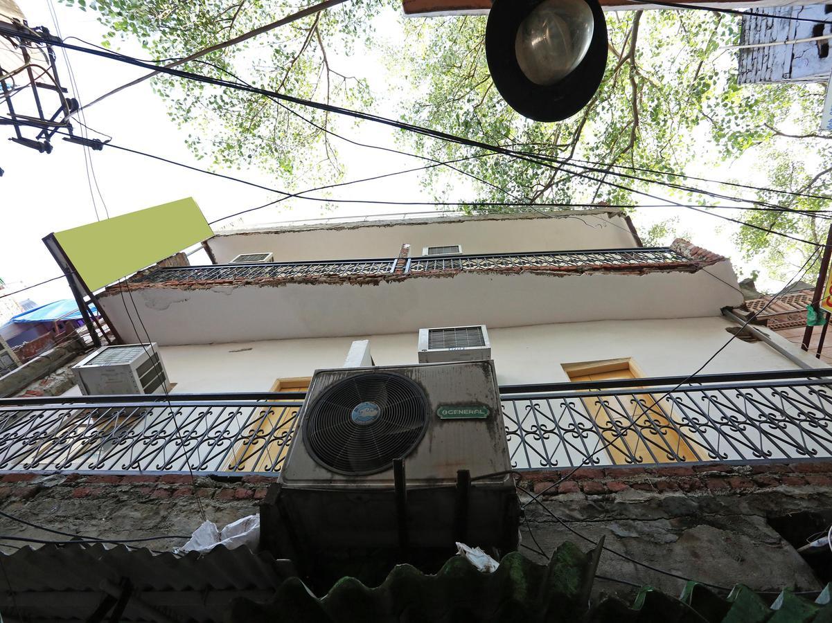 Oyo 9233 Hotel Cottage Lord Krishna Nova Deli Exterior foto