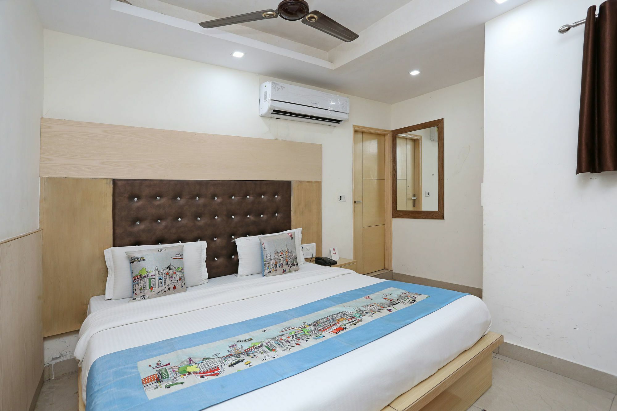 Oyo 9233 Hotel Cottage Lord Krishna Nova Deli Exterior foto